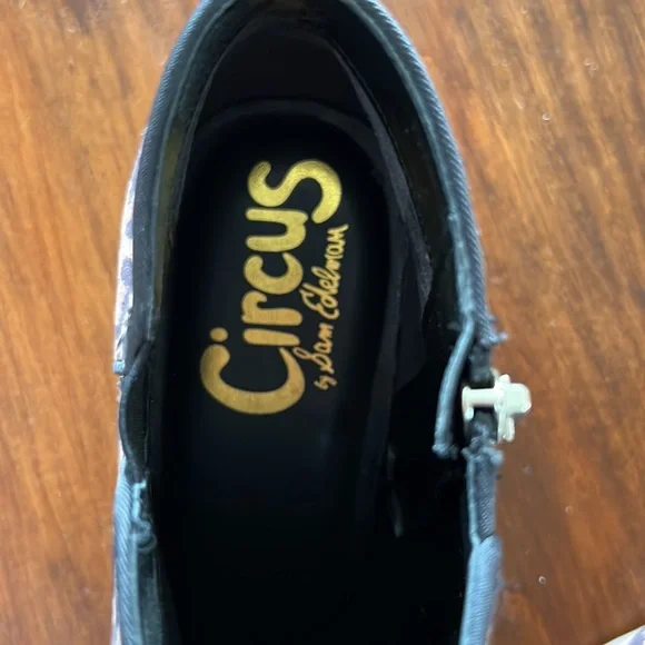 Sam Edelman Circus Booties - Picture 4 of 4